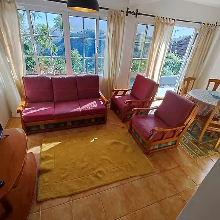 Hébergement de vacances Madeira V2 *