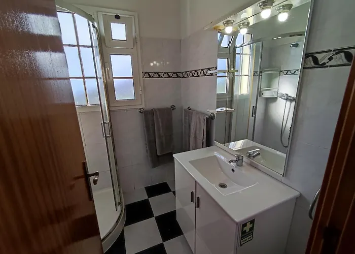 Madeira V2 Hébergement de vacances