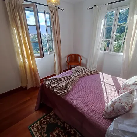 Madeira V2 Nyaraló *