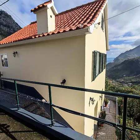 Madeira V2 Porto da Cruz